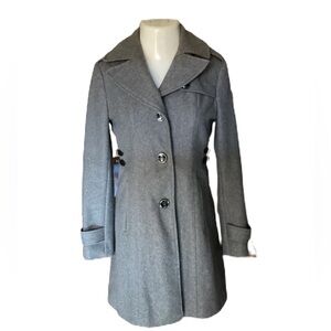 Kenneth Cole wool coat. Size 6